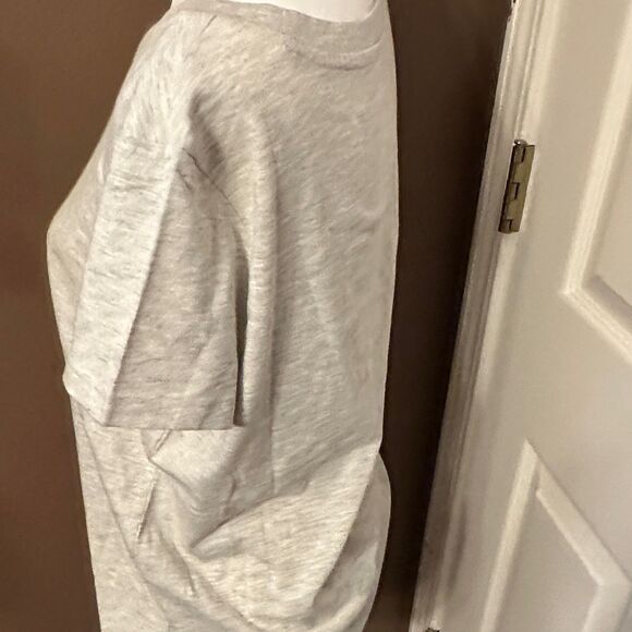 Rae Dunn good vibes Women's Gray Graphic Tee NWOT - Picture 3 of 7